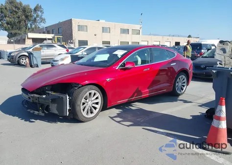 2017 Tesla Model S 100D/60D/75D/90D/P100D из США, поврежденный, VIN 5YJSA1E25HF213481